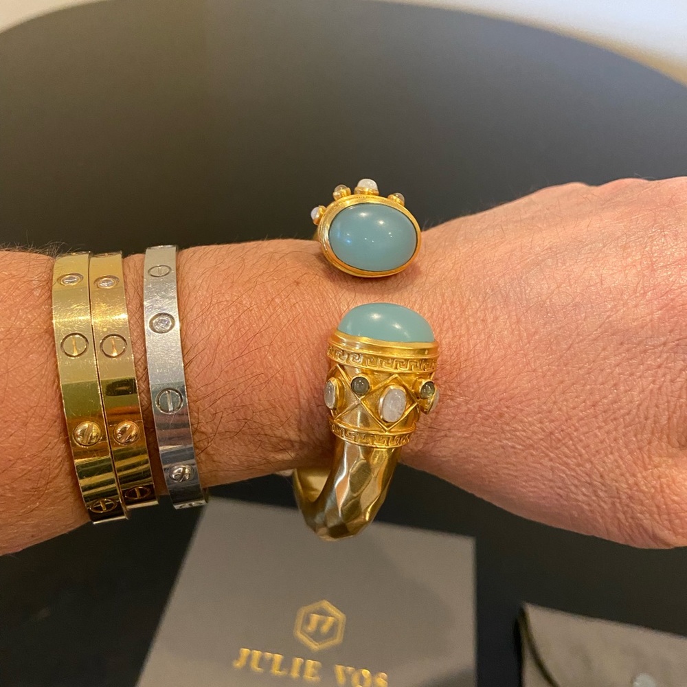 Julie Vos NWT AUTHENTIC Luxury Vintage RARE Chalcedony Hinge Cuff/bracelet - Picture 4 of 17
